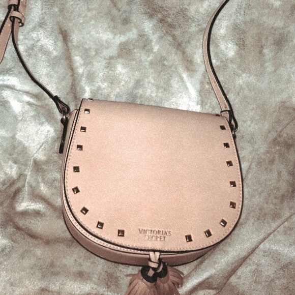 Bags - Picture 4 of 5